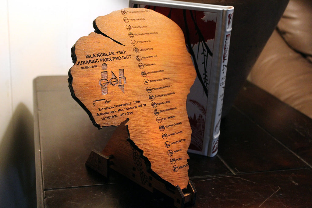 Jurassic Park - Isla Nublar - Wood Relief Carving - Stand