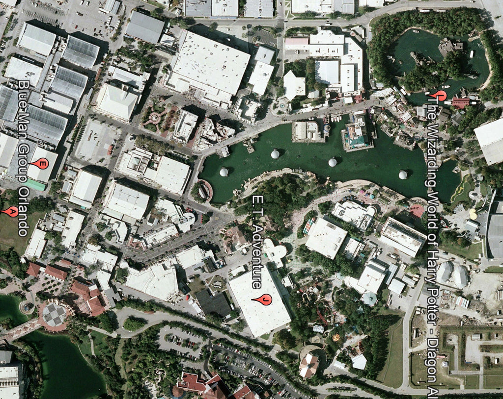 Universal Studios Florida - Wood Relief Carving - Theme Park - Shadow Box