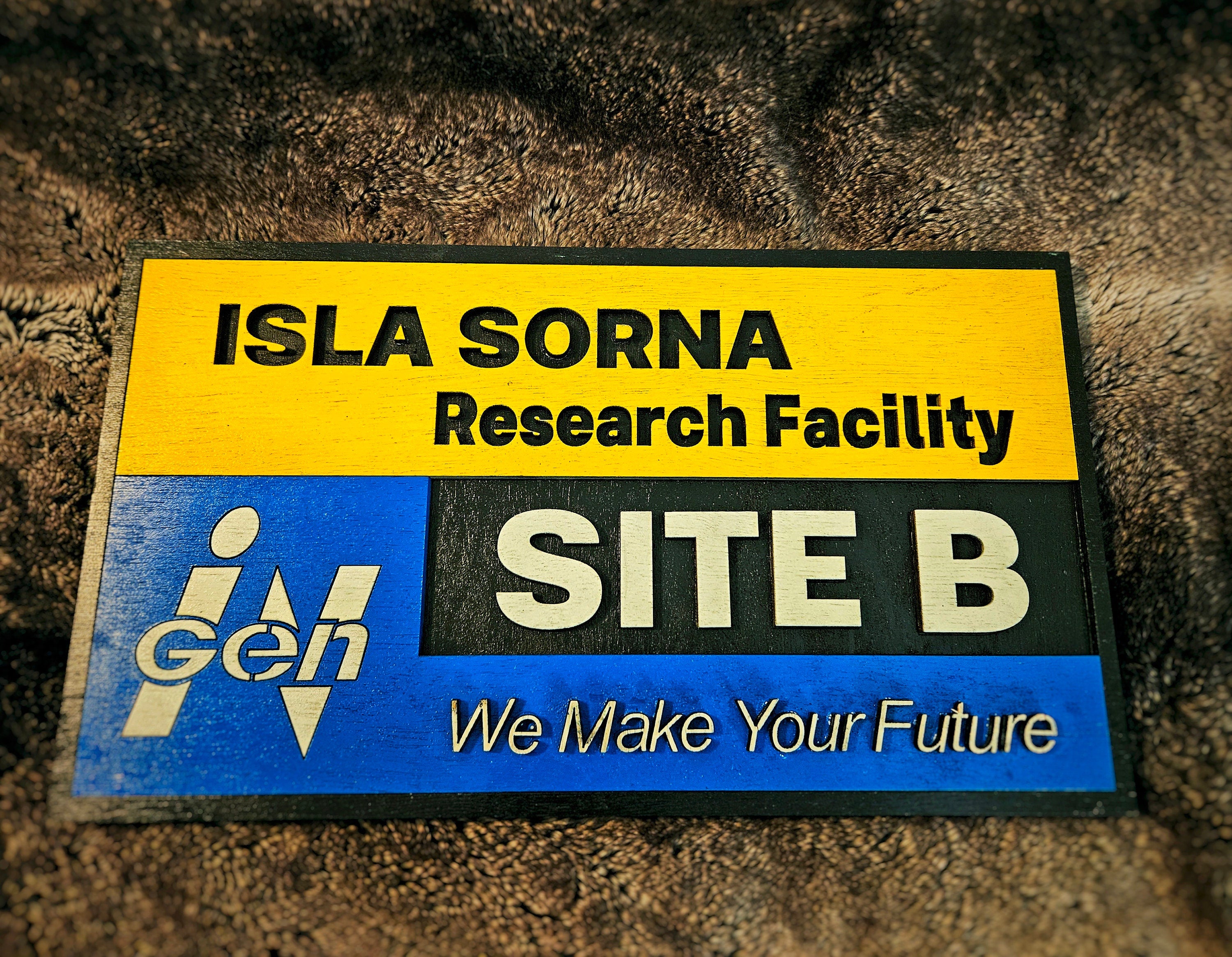 Isla Sorna Research Facility - Jurassic Park / The Lost World - Wood Carved Sign